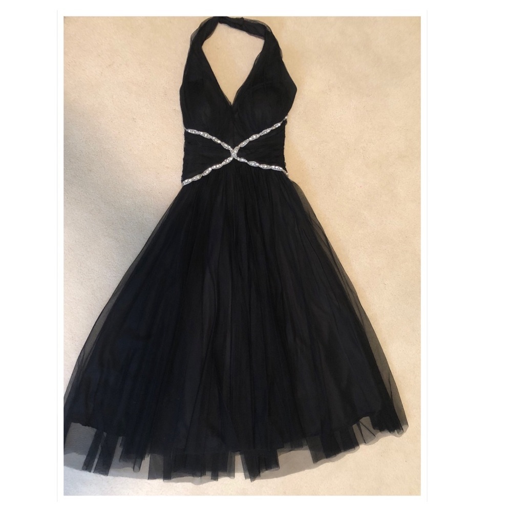 Betsy & Adam Black Formal Halter Dress - Picture 4 of 8